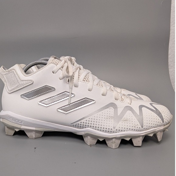 Adidas Freak 22 Low Football Cleats Mens Size 10 White Silver GW3390 Bounce - Picture 4 of 12